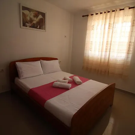 Ladin's House Villa